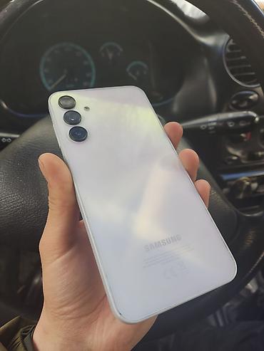 Samsung: Samsung Galaxy A15, Б/у, 128 ГБ, цвет - Белый, 2 SIM — 6