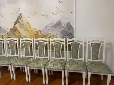 Стулья для зала: Продаются стулья В отличном состоянии 8шт Город Токмок 20000с за 8шт