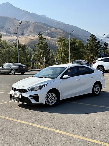 Продажа авто: Kia K3: 2018 г., 1.6 л, Вариатор, Бензин, Седан — 2
