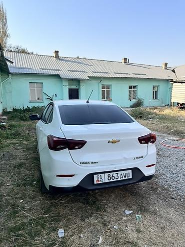 Продажа авто: Chevrolet Onix: 2020 г., Бензин, Седан — 1