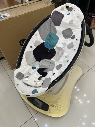 кресло качеля: Электронный шезлонг 4moms ОРИГИНАЛ MamaRoo с функцией укачивания