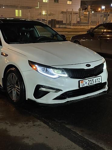 купить авто бу в кредит: Kia Optima: 2019 г., Седан — 2