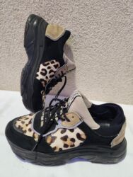 Ostale cipele: Cipele BRONX 38 vel,ug 24 cm,veoma kvalitetne i udobne na lalafo.rs — 10 Ostale cipele: Cipele BRONX 38 vel,ug 24 cm,veoma kvalitetne i udobne — 10