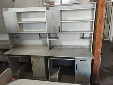 Компьютерные столы: Компьютерный стол, Новый, С полками — 2