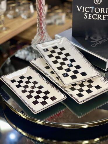 Digər süfrə qabları: Keramik qablar — 7