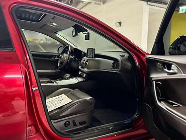 Kia: Kia Stinger: 2018 г., 2.2 л, Автомат, Дизель, Седан — 25