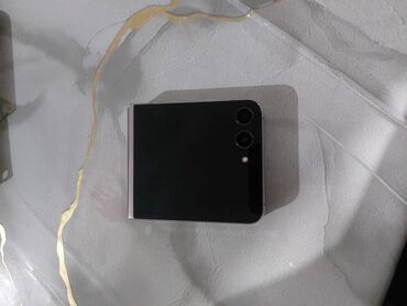 samsung galaxy a55 5g цена бишкек: Samsung Galaxy Z Flip 5, Б/у, 256 ГБ, цвет - Черный, 1 SIM, 2 SIM