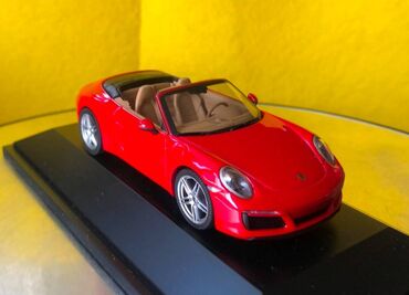 Avtomobil modelləri: Kolleksiya ücün avtomobil modeli Porsche 911 991 Carrera 4 cabriolet — 11