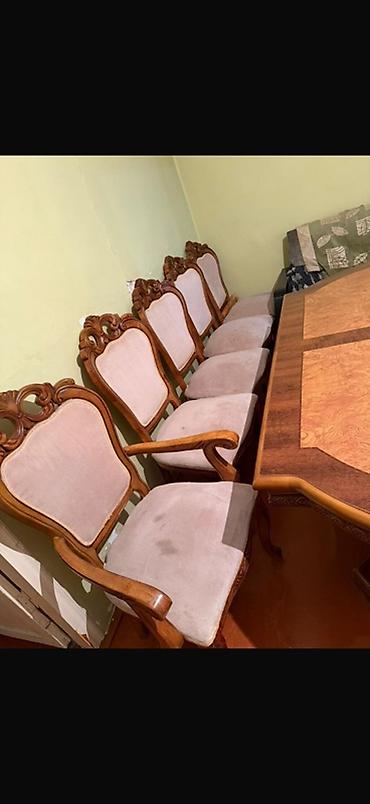 Mebel: Qonaq otağı üçün, İşlənmiş, Oval masa, 8 stul — 2