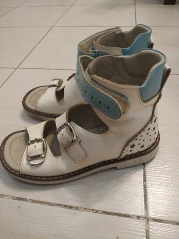 детская обувь берцем: Продаю ортопедические сандалии берцы фирмы Woopy. 31размера. Покупали