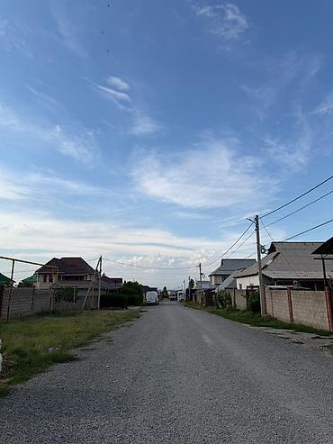 керме тоо: 🏡 Продаётся дом с готовым арендным бизнесом 📍 ж/м Ак-Ордо-1 💰 Цена — 9