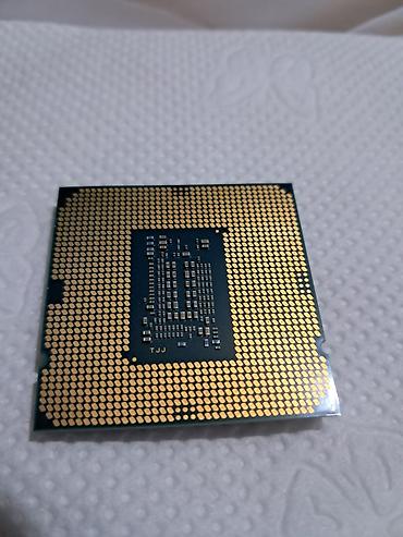 komputer manitoru: Intel Core i5 (10-cu nəsil) prosessor - 10-cu nəsil Intel Core i5 – — 2