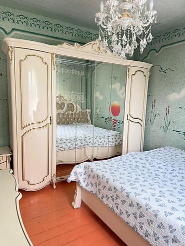 Продажа коттеджей и домов: Продается дом со всеми удобствами, общей площадью 120 кв.м. (5 жилых — 11