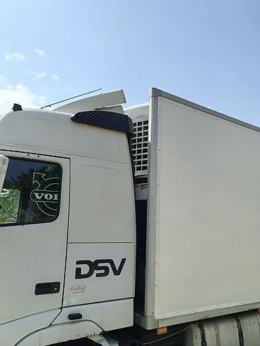 Грузовики: Грузовик Volvo FH 13 с фургоном - Тип: магистральный — 8