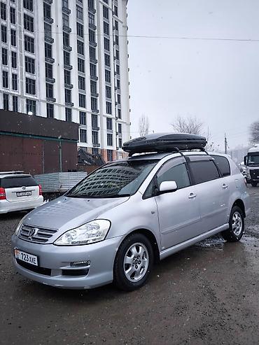 Toyota: Toyota Ipsum: 2004 г., 2.4 л, Автомат, Бензин, Минивэн — 3