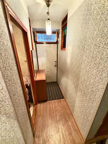 ərazi: Bakı, 3 otaqlı, Köhnə tikili, m. Xalqlar Dostluğu, 57 kv. m — 3