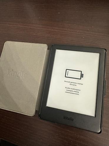 сото: Электронная книга Amazon Kindle с чехлом - Модель: базовый Kindle с — 1