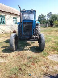 авторынок бишкек спринтер дубль кабина: Mavi rəngli təkərli kənd təsərrüfatı traktoru. Texniki xüsusiyyətlər