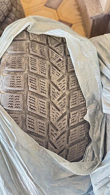 255 55 18 шины: Зимние шины 235/55 R18 - Тип: зимние (ненашипованные) - Размер — 1