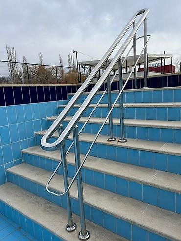 Лестницы для бассейнов: Нержавеющие лестницы для бассейнов - Материал: полированная — 2