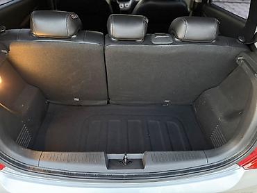 Chevrolet: Chevrolet Spark: 2018 г., 1 л, Вариатор, Бензин, Хэтчбэк — 16