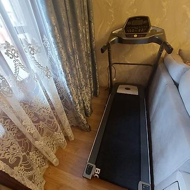 Bədən Fit (Body Fit) qaçış trenajoru - Elektron konsol: LED/LCD