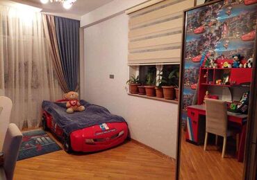 Yeni tikili: 8-ci kilometr, 3 otaqlı, Yeni tikili, m. Xalqlar Dostluğu, 115 kv. m — 9