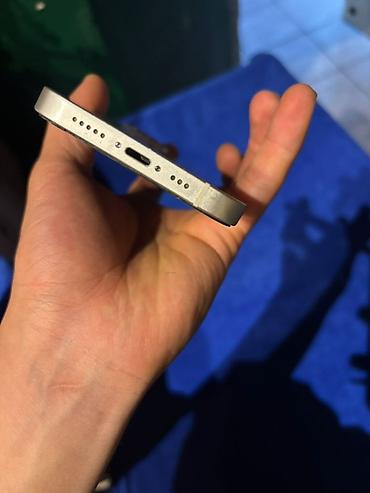 Apple iPhone: IPhone 13, Б/у, 256 ГБ, Белый — 5