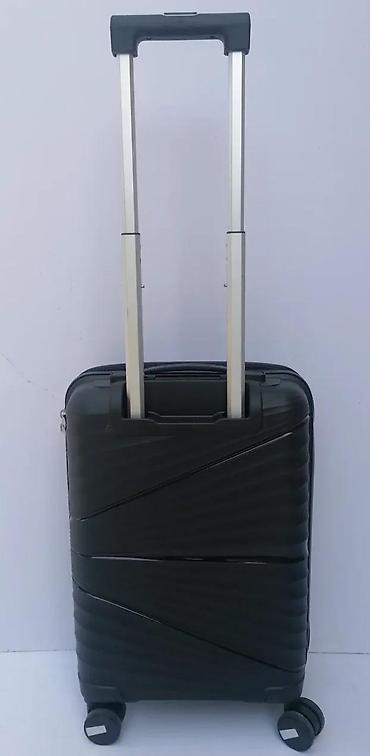 Putni koferi i torbe: Tvrdi kofer na točkiće – kabinski format - Materijal: čvrsta ABS/PC — 1