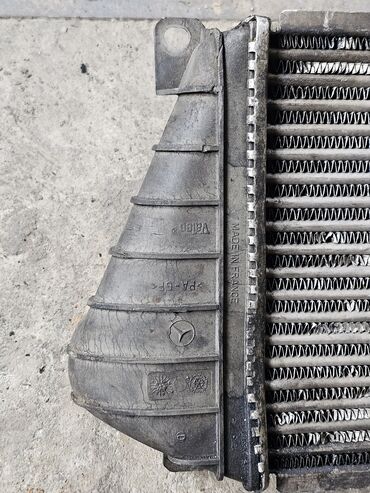 Радиаторы: НА ЗАПЧАСТИ! Интеркулер Mercedes-Benz Sprinter (00-2006г.в.) OM611 — 4