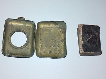 Dini kitablar: Antik cib formatlı dua/kitabça və metal etui Kitab 1800 cu illərə — 1