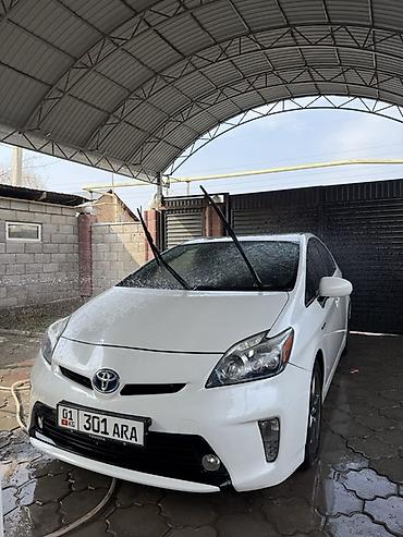 шины 195х65х15: Toyota Prius: 2013 г., 1.8 л, Автомат, Гибрид, Хэтчбэк — 1