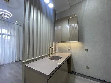 1 otaql: 3 otaqlı, Yeni tikili, 77 kv. m — 6