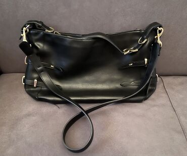 Çantalar: Zara böyük çanta 
az işlenib — 3