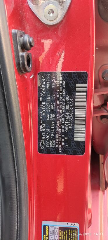 Hyundai: Hyundai Accent: 1.6 l | 2015 il Sedan — 8