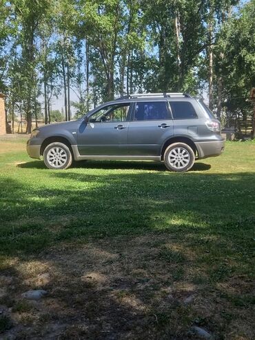 арзан автомобиль: Mitsubishi Outlander: 2003 г., 2 л, Механика, Газ, Жол тандабас