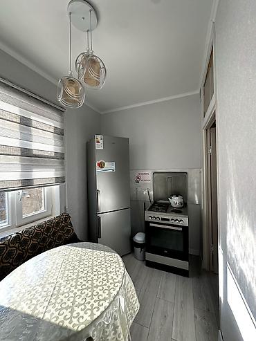 Посуточная аренда квартир: 1 комната, Душевая кабина, Постельное белье, Парковка — 4