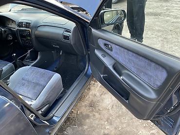 Mazda: Mazda Capella: 1997 г., 1.8 л, Механика, Бензин, Седан — 14