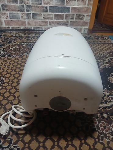 hamam kranti: AQUA HOT elektrik su qızdırıcısı (divara asılan tip) - Brend/model — 2
