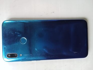 Huawei: Huawei P Smart 2019, Б/у, 32 ГБ, цвет - Голубой, 2 SIM