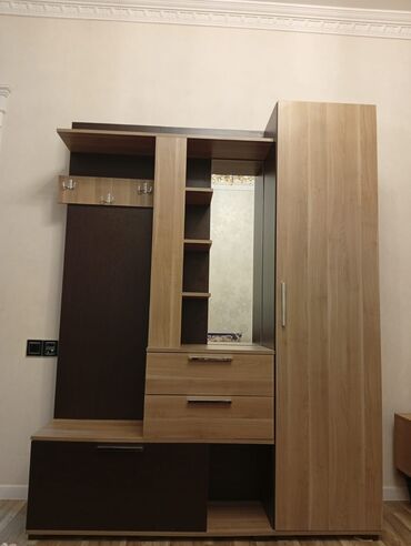 sef qapi: İşlənmiş, Kupe, 1 qapı Düz dolab, Dəhliz dolabı