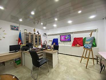 Kommersiya daşınmaz əmlakının satışı: Təcili satılır!!! Şəhərin mərkəzində 8 Noyabr metrosuna piyada 6-7 — 3