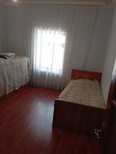 Həyət evləri və villaların satışı: Binəqədi qəs. 3 otaqlı, 95 kv. m, Orta təmir — 13