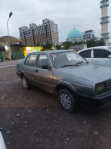 Volkswagen Jetta: 1991 г., 1.8 л, Седан