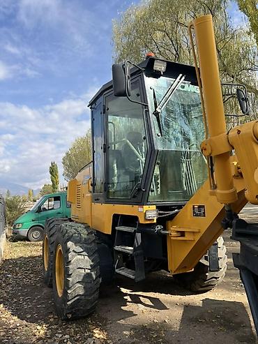 гигант 817 814: Автогрейдер XCMG GR1803 Техника в наличии - Класс: средний, 6х4 - — 3