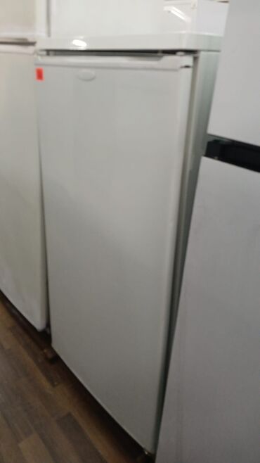 Кухонные вытяжки: 1 дверь Indesit Холодильник Продажа, цвет - Белый