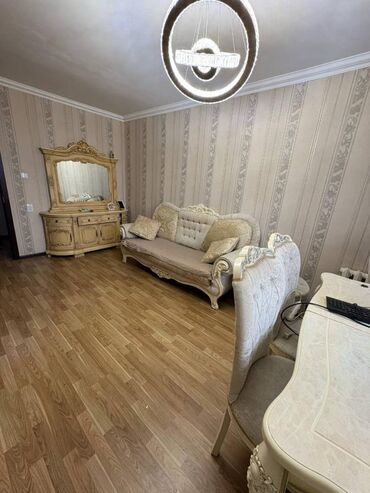 Uzunmüddətli kirayə mənzillər: Xətai rayonu,Ukraniya dairəsinə yaxın,Heydər parkının üstündə.9 — 3