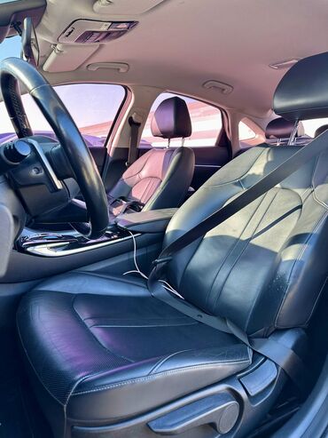 Hyundai: Hyundai Sonata: 2019 г., 2 л, Автомат, Газ, Седан — 17