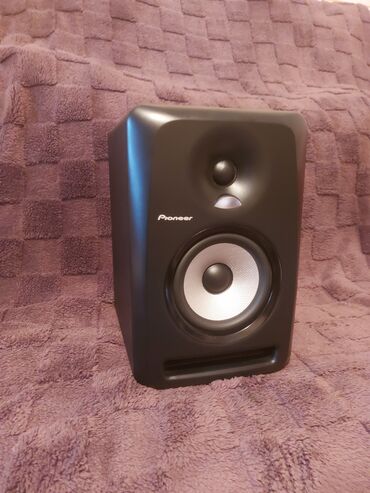Səs avadanlığı: Pioneer S-DJ50X – aktiv referans/studiya monitoru - 5 düymlük woofer