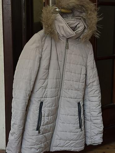 Qadın qış kurtkasi - Rəng: açıq bej/ivori - Model: quilted